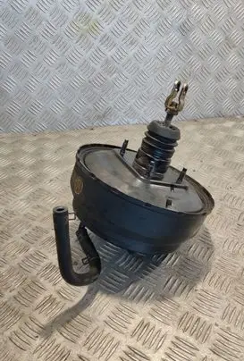 Mitsubishi L200 Brake booster MR449474 852037133704