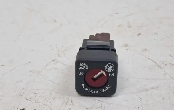 Peugeot 308 Passenger airbag on/off switch 9641391277