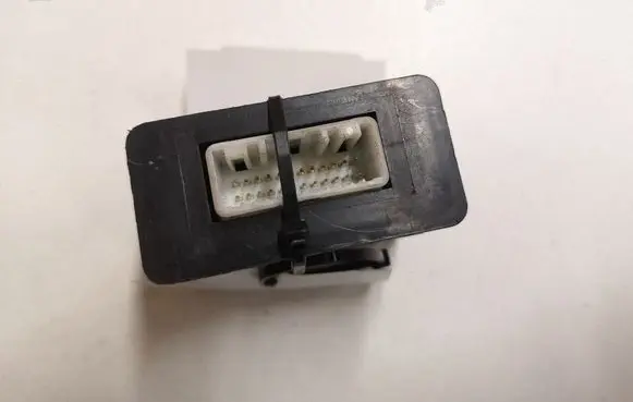 Toyota Avensis T250 Light module LCM 8996005020 3560016337 61E97099386