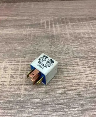 Hyundai Santa Fe Other relay 952253B100
