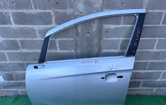 Opel Corsa E Front door 
