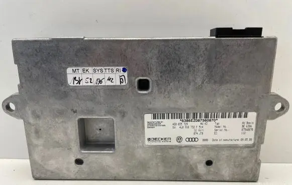 Audi Q7 4L MMI control unit 4E0035729 4L0910732F