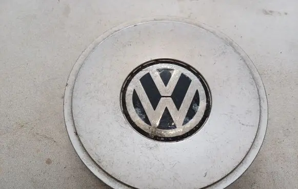 Volkswagen PASSAT B5 Original wheel cap 3B0601149