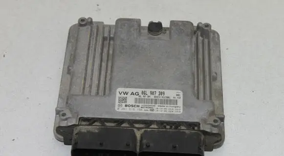 Audi A4 S4 B9 Engine control unit/module 06L907309