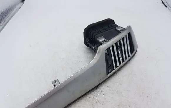 Chevrolet Captiva Dashboard side air vent grill/cover trim 070519