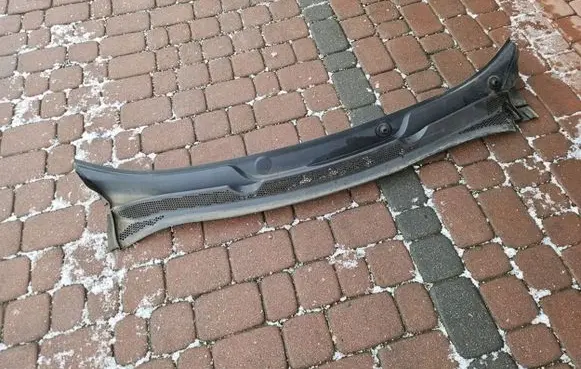 Opel Adam Wiper trim 13356773