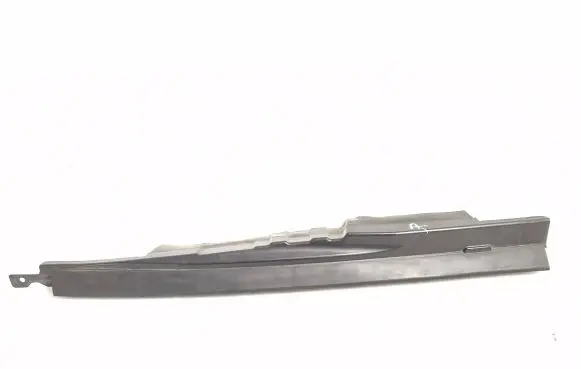 Fender end trim