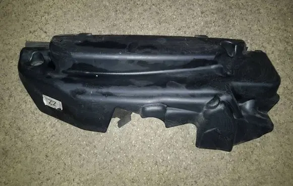 BMW 5 E60 E61 Other engine bay part 11147788918 14011810