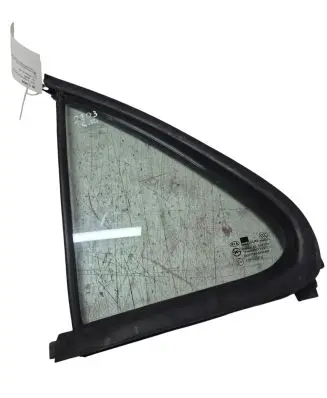 KIA Sorento Rear side window 835623E000