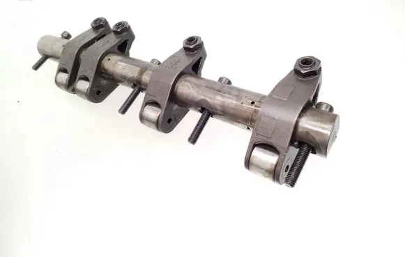 Volkswagen PASSAT B6 Valve rocker arm 03G109527A 03G443A