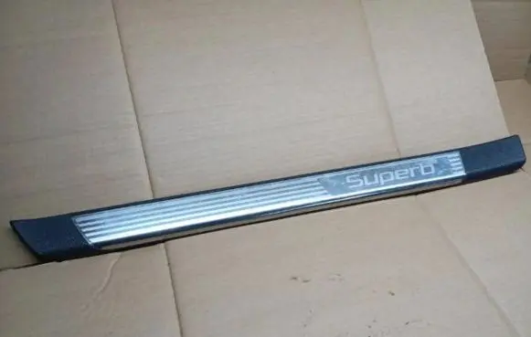 Skoda Superb B6 (3T) Front sill trim cover 3T0853491