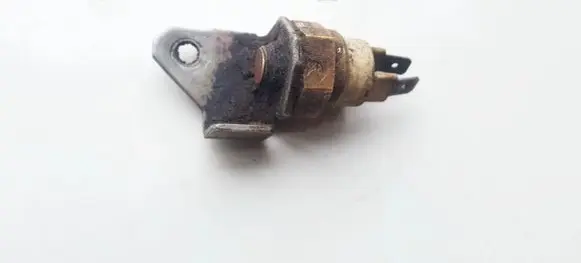 Audi 100 S4 C4 Coolant temperature sensor 053919369A