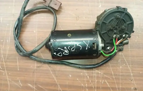 Citroen Xsara Wiper motor 0390241374