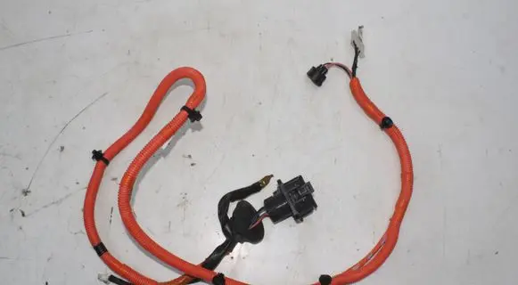 Mitsubishi Outlander Electric car charging cable 73LA2001