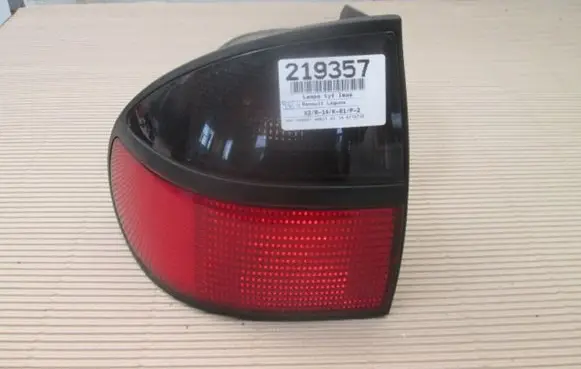 Renault Laguna I Rear/tail lights