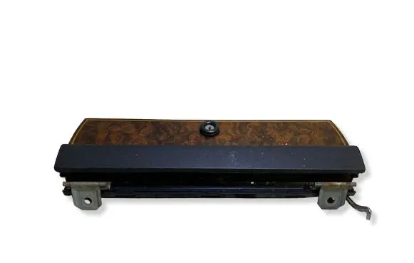 Jaguar XJ SERIE 3 Glove box 
