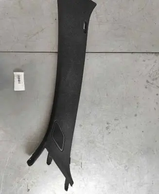 Volvo C40 (A) pillar trim 32132416
