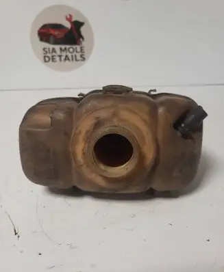 Coolant expansion tank/reservoir
