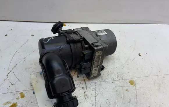 Peugeot 508 Power steering pump V29010472A 116696A TNKA13522296