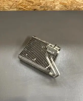 Volvo S80 Air conditioning (A/C) radiator (interior) 326308 7010973