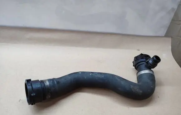 BMW X6 E71 Engine coolant pipe/hose 1436373