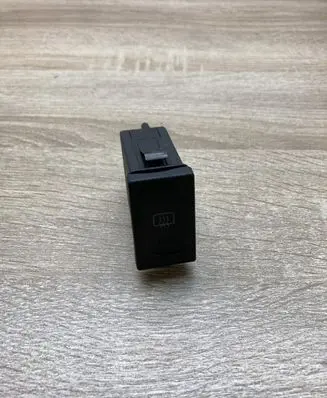 Volkswagen PASSAT B5 Windscreen/window heater switch 3B0959621C