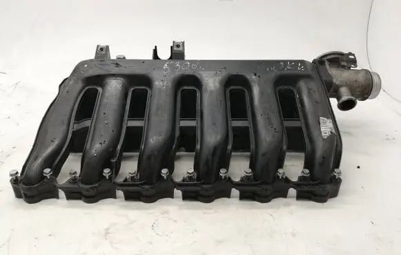 BMW 5 E60 E61 Intake manifold 7790700