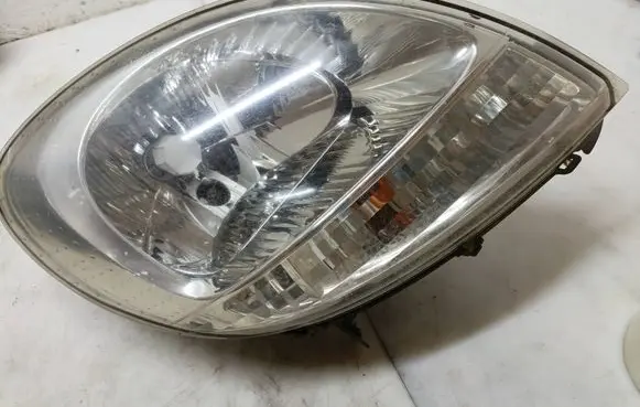 Renault Kangoo I Headlight/headlamp 8200236591