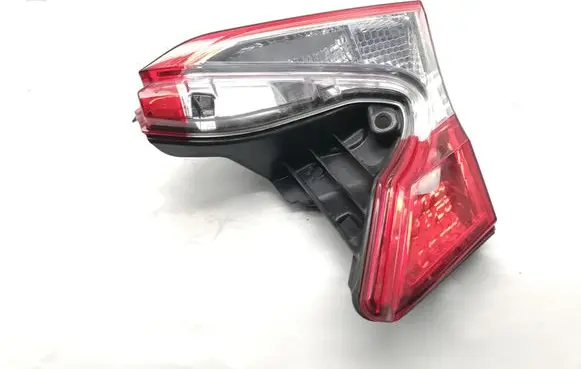 Toyota C-HR I Tailgate rear/tail lights 81580F4010