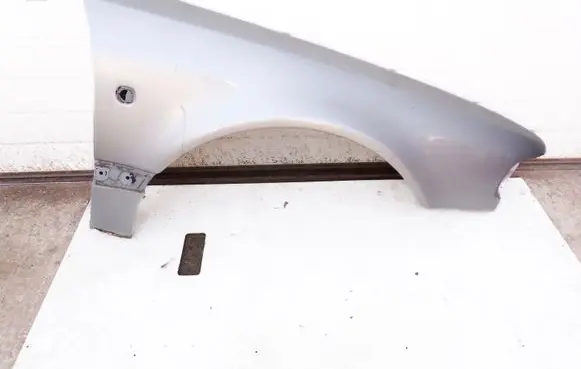 Audi A8 S8 D2 4D Fender 4D0821112