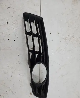 Volkswagen PASSAT B6 Front fog light trim/grill 3C0853665A