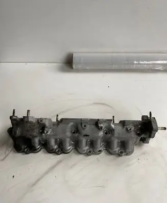 Toyota Avensis T250 Intake manifold