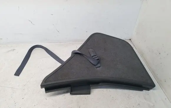 Toyota Prius (XW20) Other trunk/boot trim element 5841747010