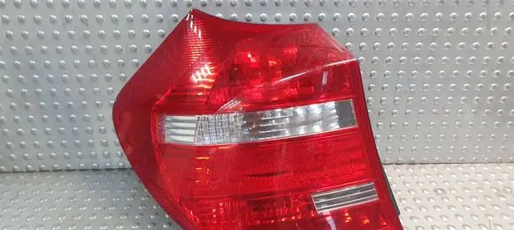 BMW 1 E81 E87 Rear/tail lights S26380834 716495506