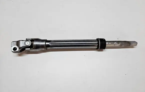 Jeep Grand Cherokee WL Steering column universal joint P68408233AA 68408233AA