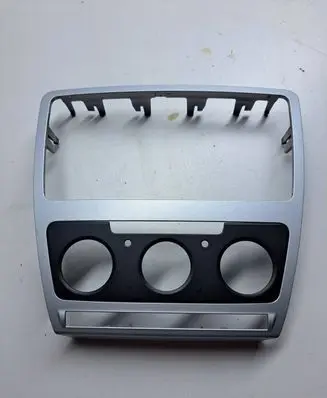 Skoda Octavia Mk2 (1Z) Climate control/heater control trim 1AD7