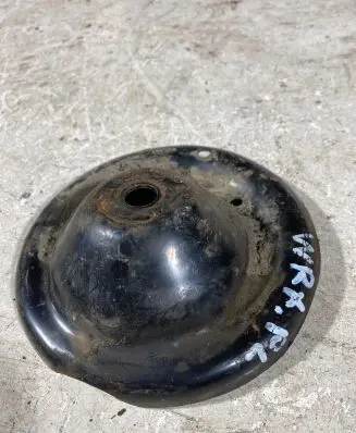 Coil spring mount