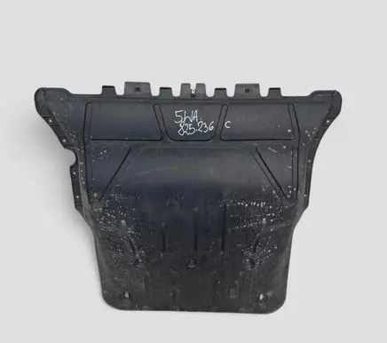Volkswagen Golf VIII Engine splash shield/under tray 5WA825236C