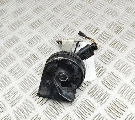 Volkswagen PASSAT B8 Horn signal 5Q0951223