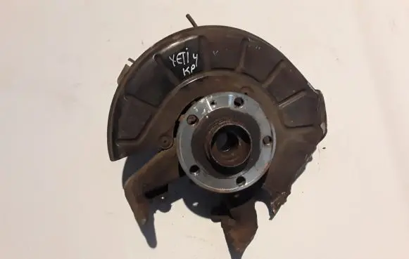 Skoda Yeti (5L) Front wheel hub 1K0407255T