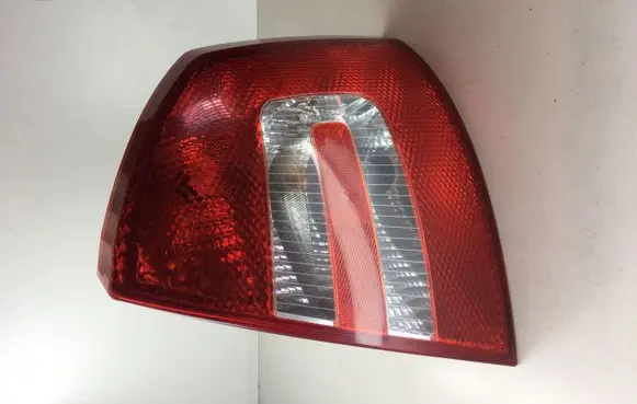 Skoda Octavia Mk2 (1Z) Rear/tail lights 1Z5945096A 1Z5945112A