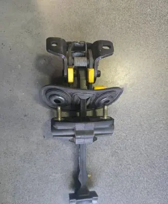 Fiat Doblo Front door check strap stopper 51812967