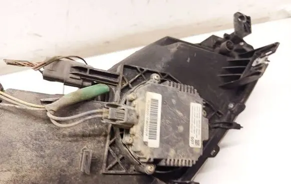Mazda CX-7 Headlight ballast module Xenon 