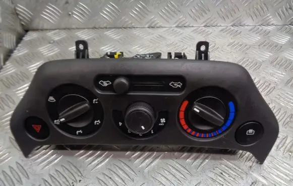 Chevrolet Aveo Interior fan control switch 