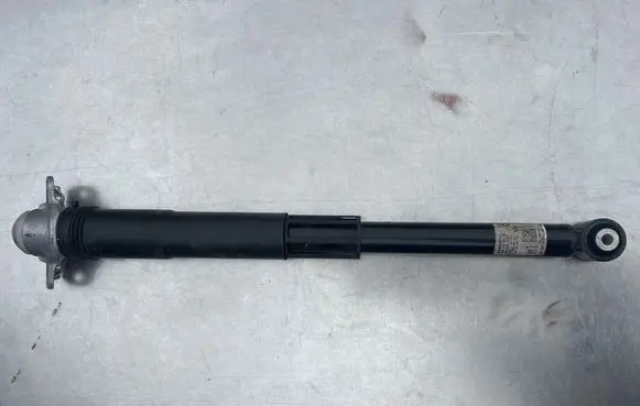 Volkswagen Golf VII Rear shock absorber/damper 801401000073 5Q0513049CQ 814901002945