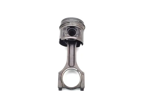 BMW 1 E81 E87 Piston with connecting rod N47D20A