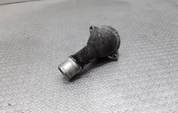 SsangYong Rexton I Engine coolant pipe/hose