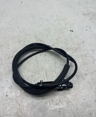 Skoda Superb B6 (3T) Engine bonnet/hood lock release cable 3T0823535A