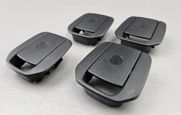 BMW X1 E84 ISOFIX cover 7118674 52207118674 7118673
