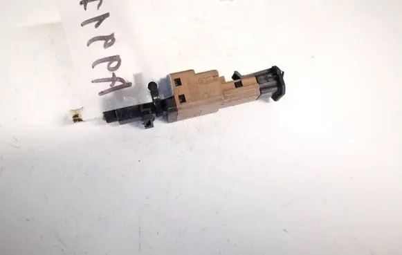 Brake pedal sensor switch